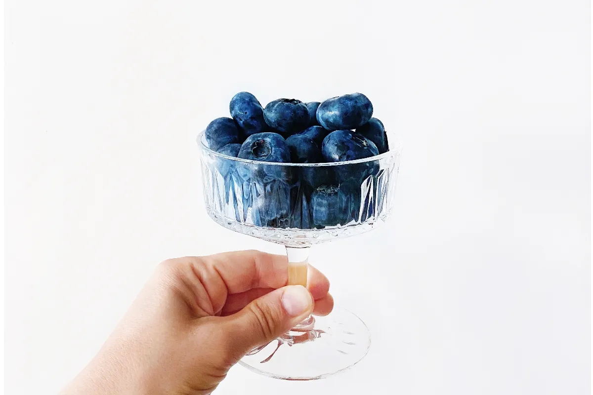 ВІДБІРНА ЯГОДА ЛОХИНИ