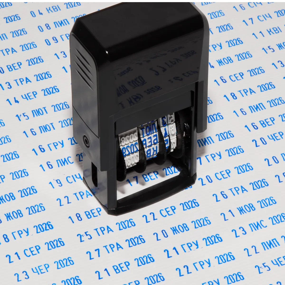 Авторський календар Саші Биченка на 2026 рік-3