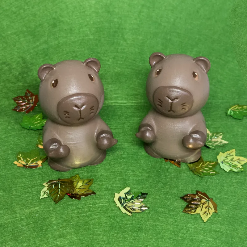 Капібара пенхолдер