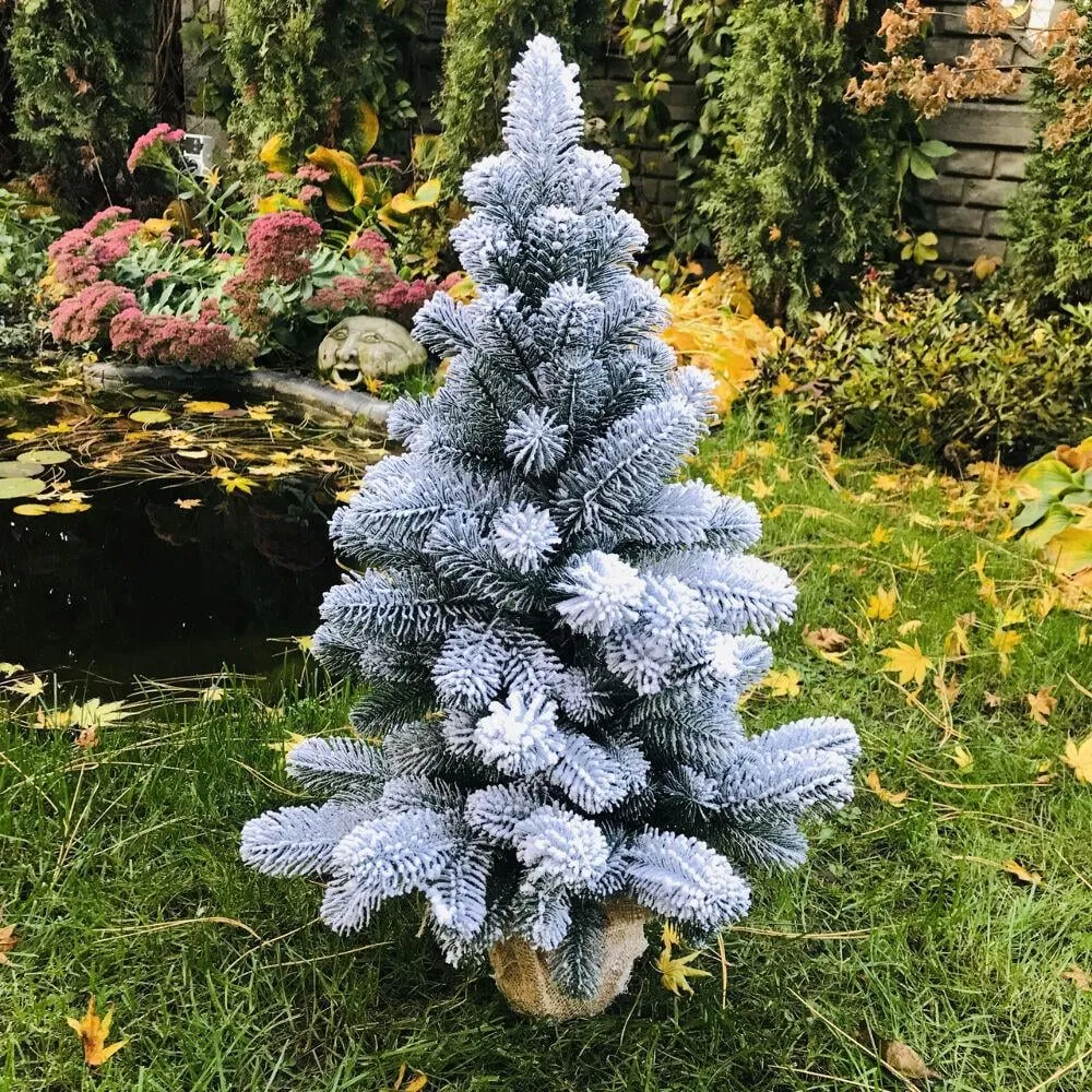 Ялинка лита Premium в мішковині 70 см засніжена