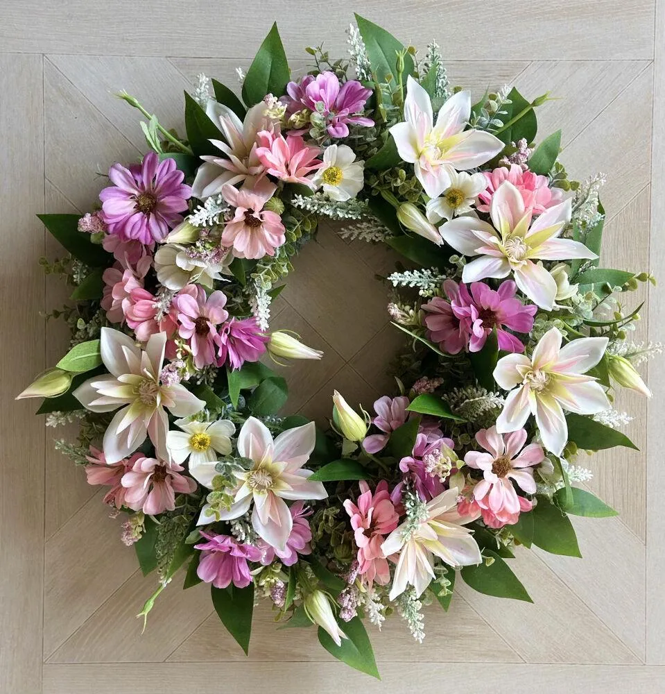 Декоративний вінок з штучних квітів Весняний гай діаметром 50 см