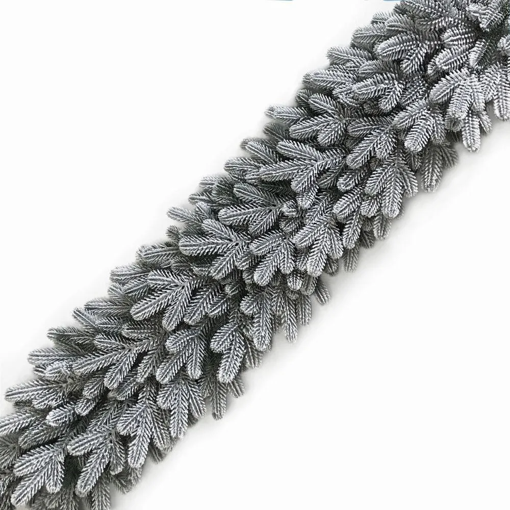 Гірлянда хвойна Traditional пишна лита 1,2 м засніжена