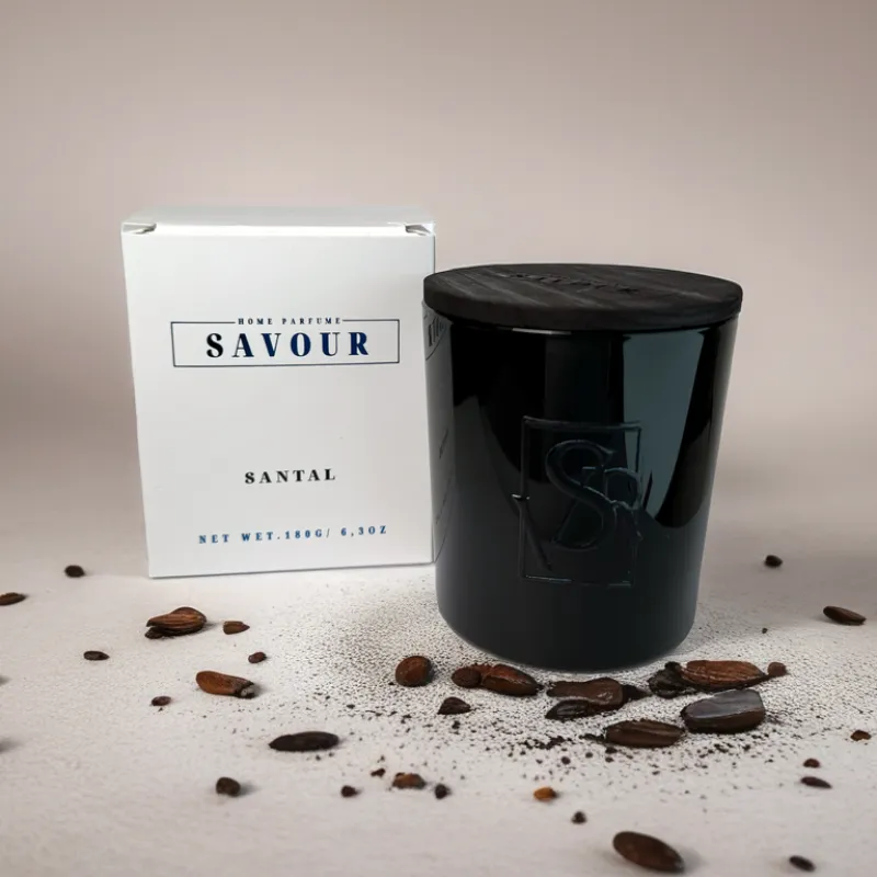 Аромасвічка Savour Santal біла-0