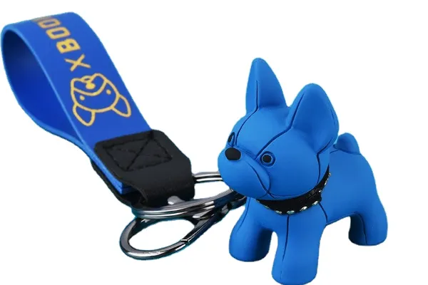 Брелок с собачкой на силиконовом ремешке