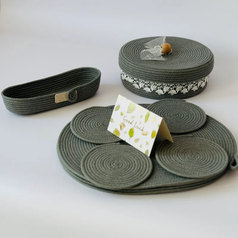 Набір на 4 персони. Колір Тополя