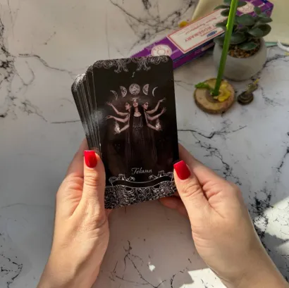 Карти Оракул - Геката