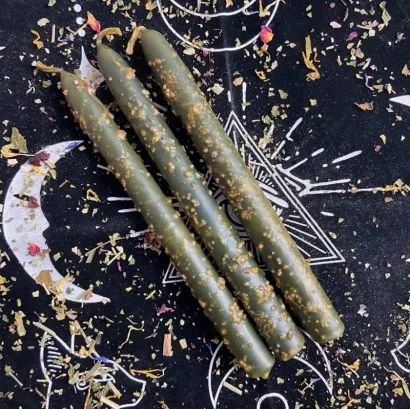 Жовта макана воскова свічка з ладаном мирро