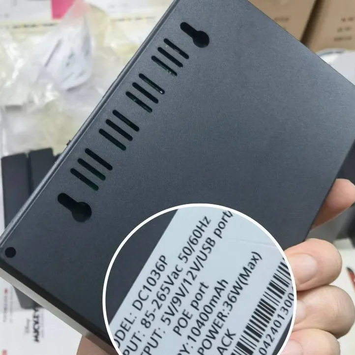 УМБ Повербанк універсальний для роутера DC1018P , модему  (УПС, ДБЖ, 1800mAh*4~2600mAh*4, LED індикатори, USB, DC 9-12V )-3