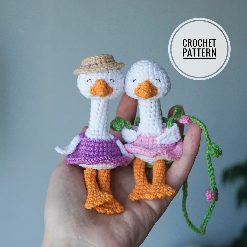 Crochet goose pattern